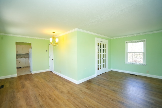 Photo - 168 Forest St