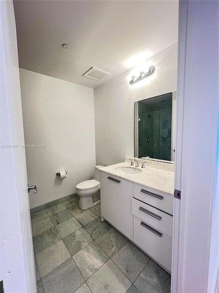 Photo - 1050 Brickell Ave Unidad 1912