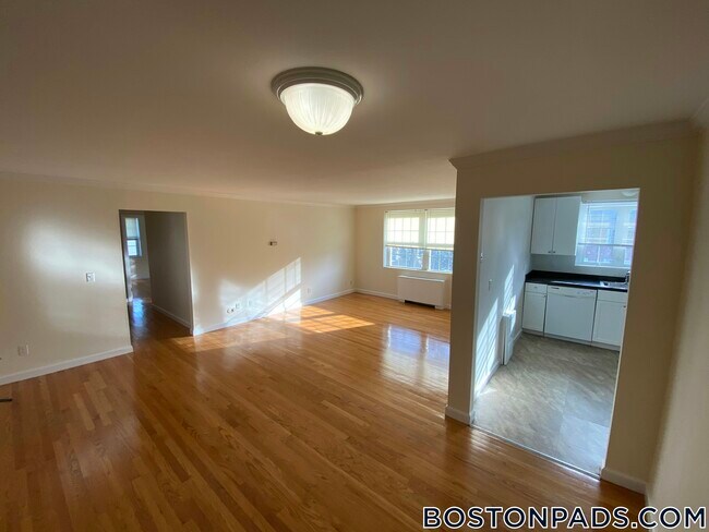 Photo - 8 Captain Parker Arms Unidad 23