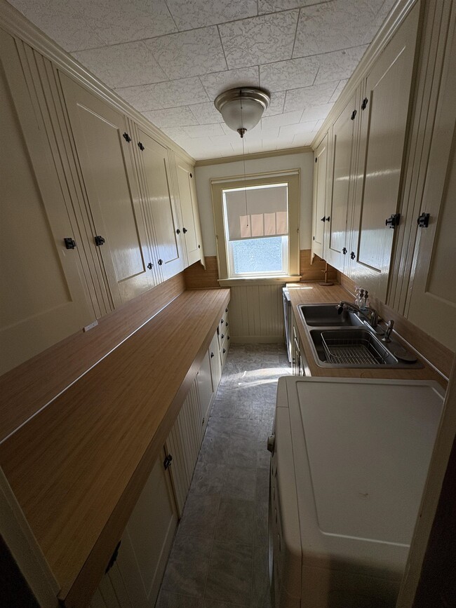 Photo - 34 Mcduffie St