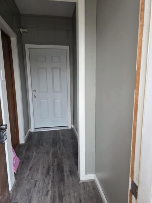 Photo - 676 Strong Ave Unit Apt 676 0.5