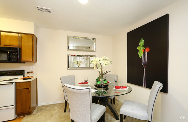 Photo - 10401 N Lamar Blvd Unidad B201