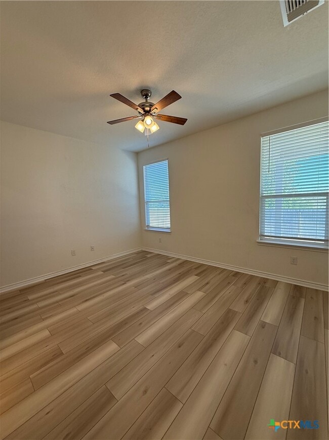 Photo - 4348 Klein Meadows