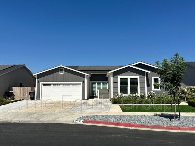 Photo - 3803 N Santa Fe St