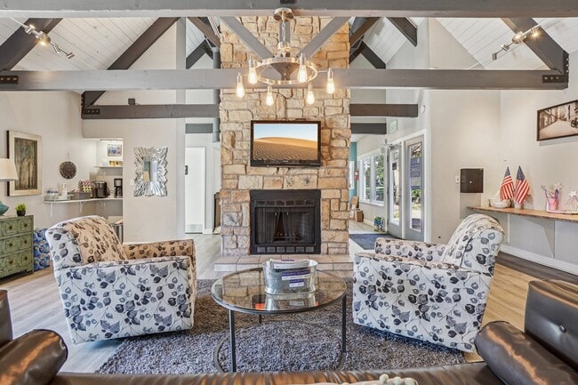 Photo - Windmill Apartments