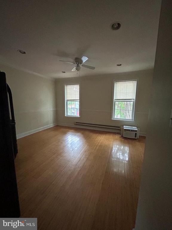 Photo - 2225 Reed St Unit #2