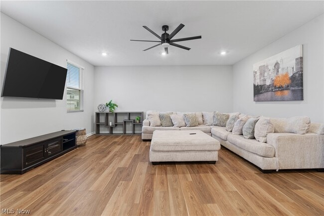 Photo - 64 Brewster Dr