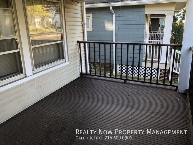 Photo - 1499 Maple Rd Unidad 1499Maple1499