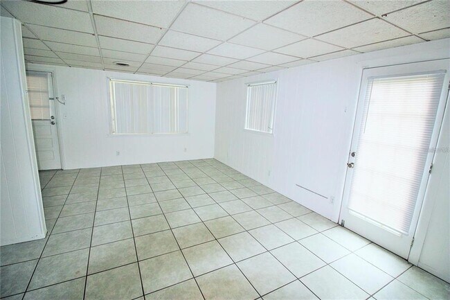 Photo - 521 20th St SW Unidad C