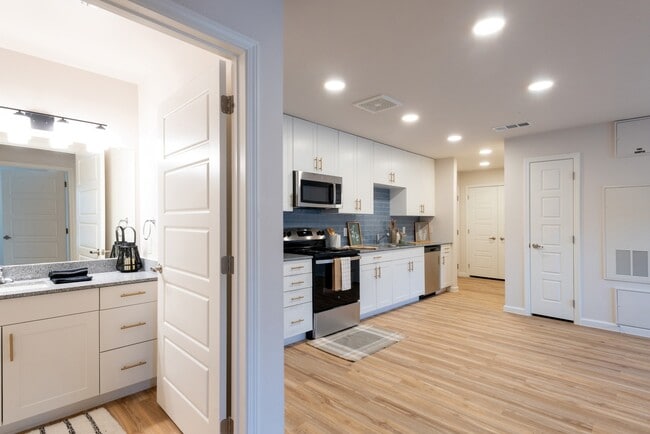 Lapiz Flats Apartments