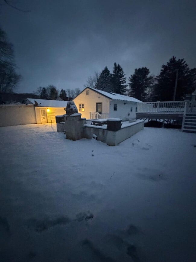 Photo - 325 Richfield St