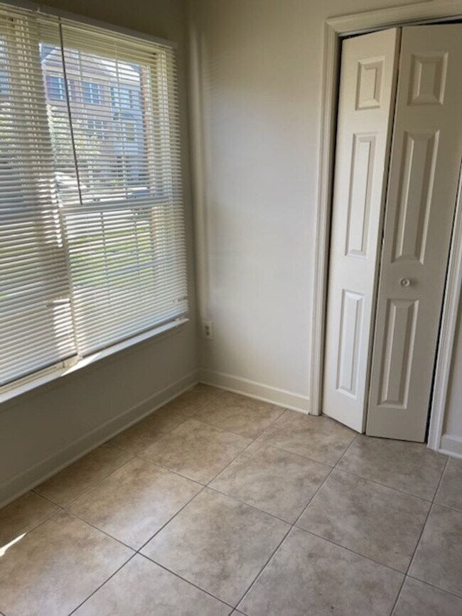 Photo - 5516 Sully Lake Dr