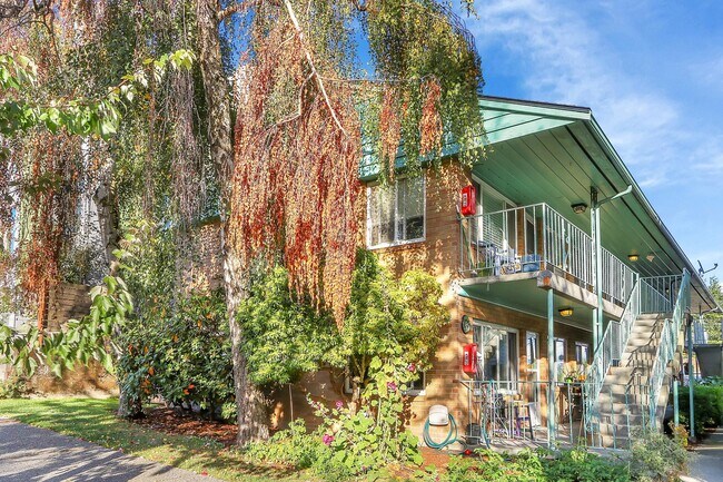 Birchtree apartment Building