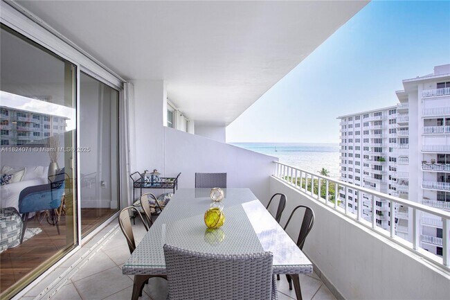 Building Photo - 199 Ocean Ln Dr Unit 1207 Rental
