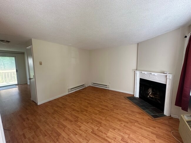 41 Crystal Ln Unidad C