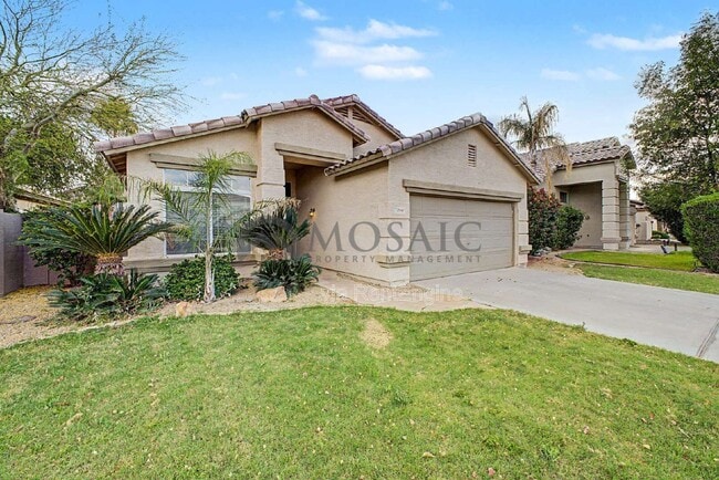 Photo - 2441 W Indigo Dr