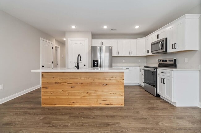 Photo - 418 Nandino Cir Unit 1