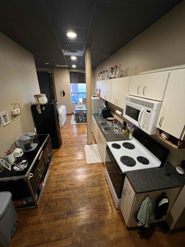 Photo - 17 W 2nd St Unit 201