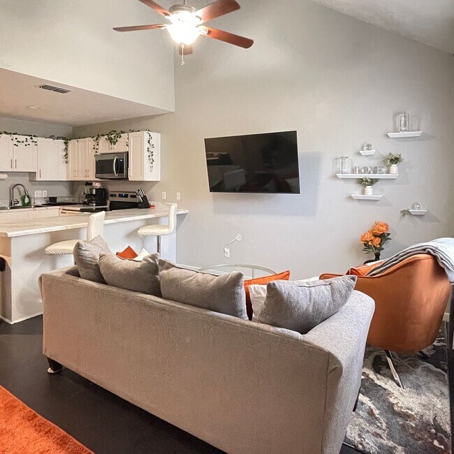 Photo - Spacious 2/2 Partially Furnished Close to FSU, FAMU. Available May 1, 2026.