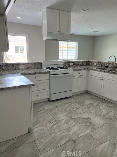 Photo - 16550 Olive St