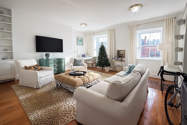 Building Photo - 14 Marlborough St Unit 601