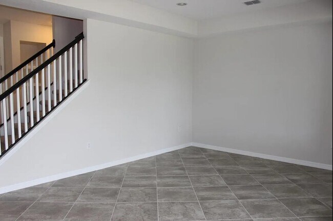 Photo - 3/2.5 Townhouse in Orlando