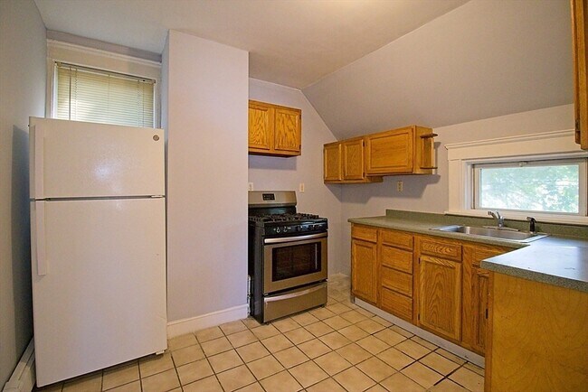 Photo - 58 Federal Ave Unidad 2