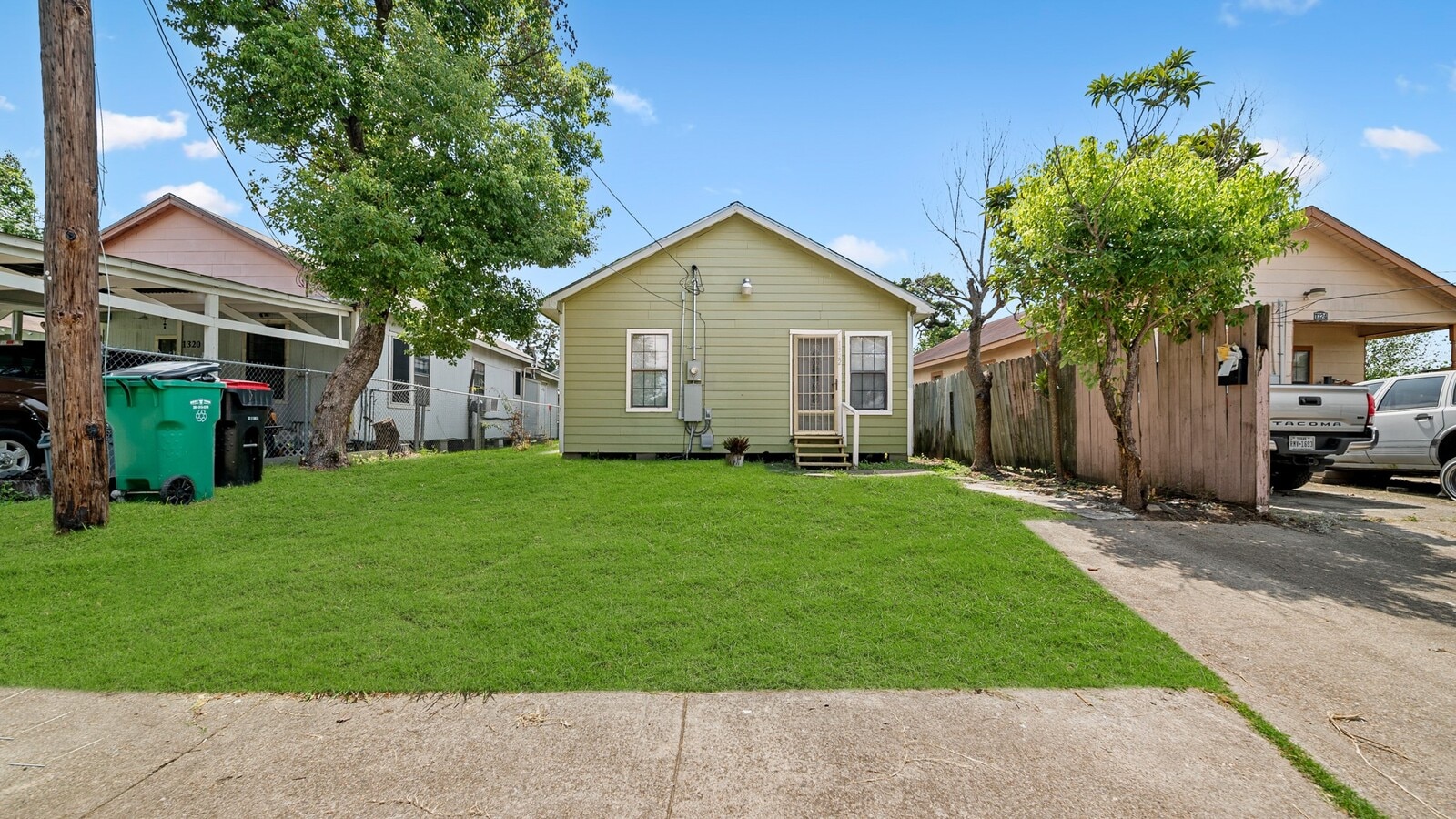 Photo - 1322 Magnolia St