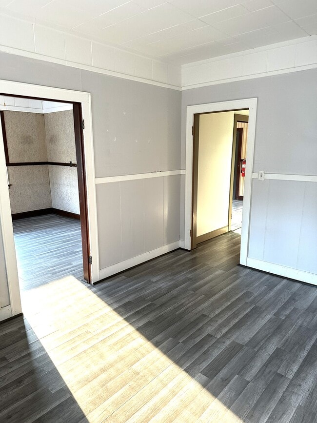 112 2nd Ave SW Unit 1