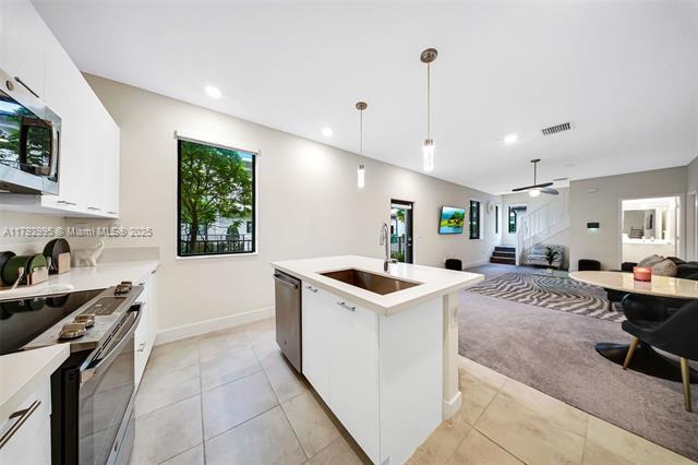 Photo - 4707 NW 83rd Ct Townhome
