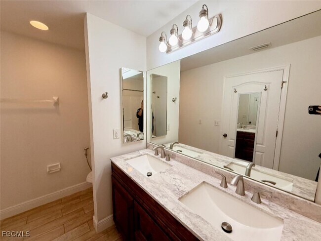 Photo - 1409 NE 10th Terrace