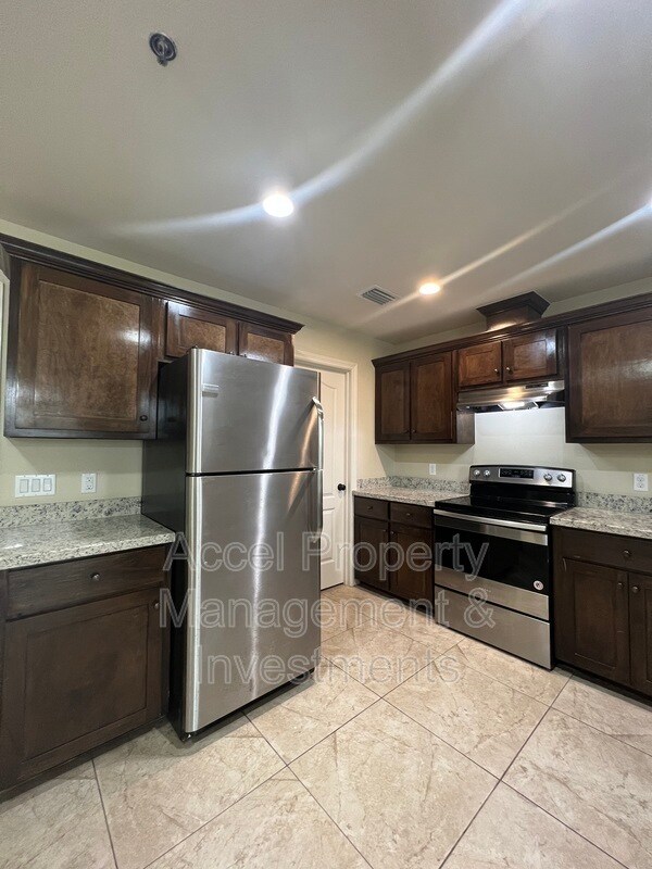 Photo - 2603 E Eisenhower Ave Unit 3