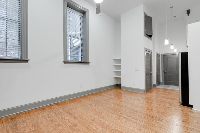 Photo - 116 N 3rd St