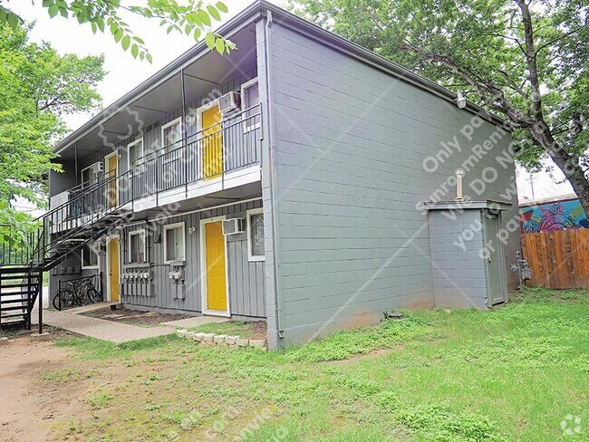 Building Photo - 903 Springdale Rd Rental