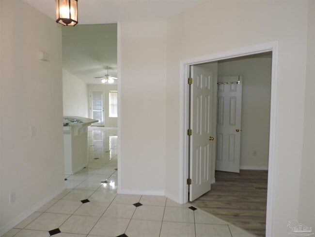 Photo - 1781 Silas Cir