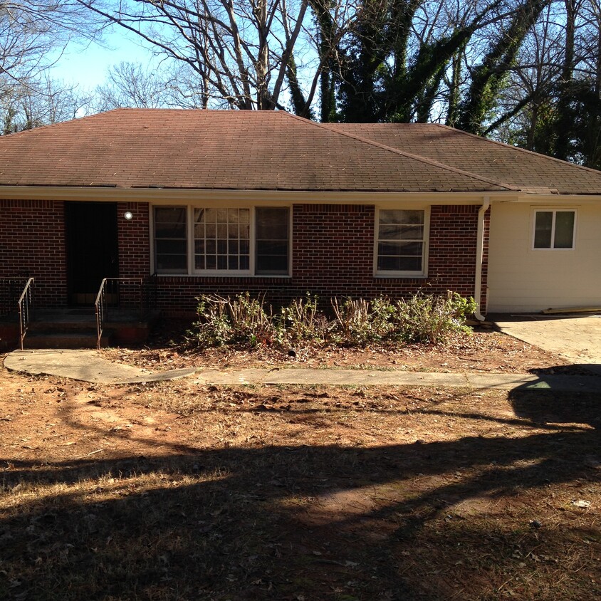 Photo - 2122 Seavey Dr (Decatur, GA)