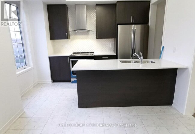 Photo - 167 Harding Park St