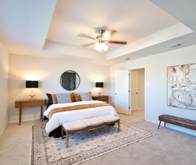 Photo - 11229 Solar St