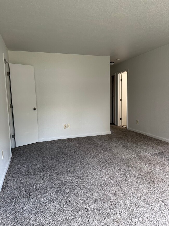 Photo - 2412 Azalea Garden Rd Unidad 110