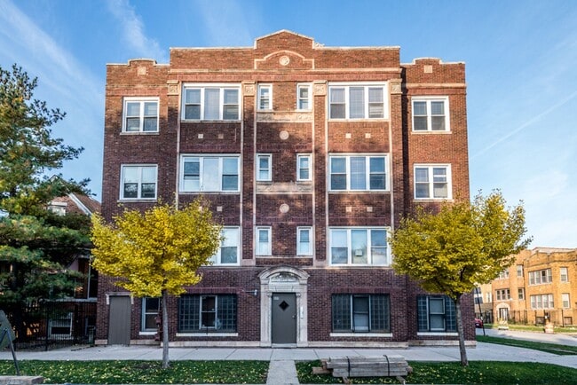 400 S Kilbourn Ave