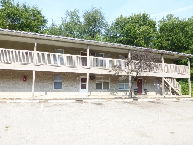 Photo - Spring Gardens