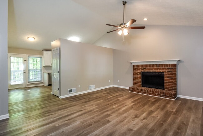 Photo - 580 Toonigh Rd