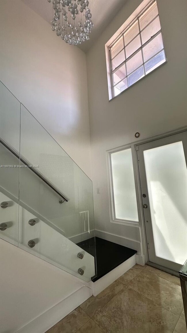 Photo - 10121 SW 138th Ct