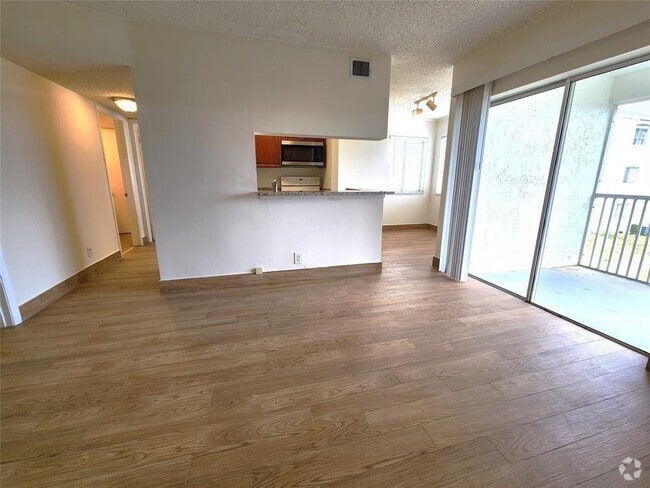 Building Photo - 5760 Rock Island Rd Unit 325 Rental