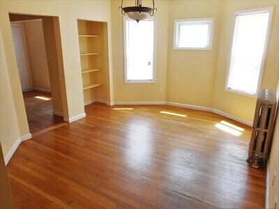 Photo - 114 Greenbrier St Unit #1