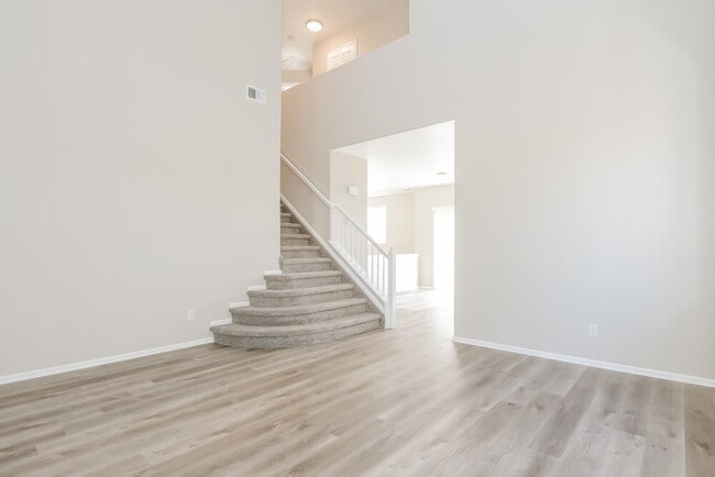 Photo - 7441 S Mobile St