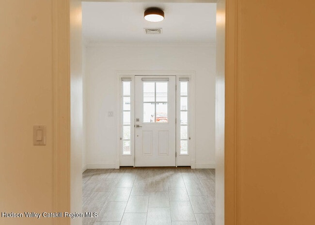 Photo - 43 Oakwood Ln