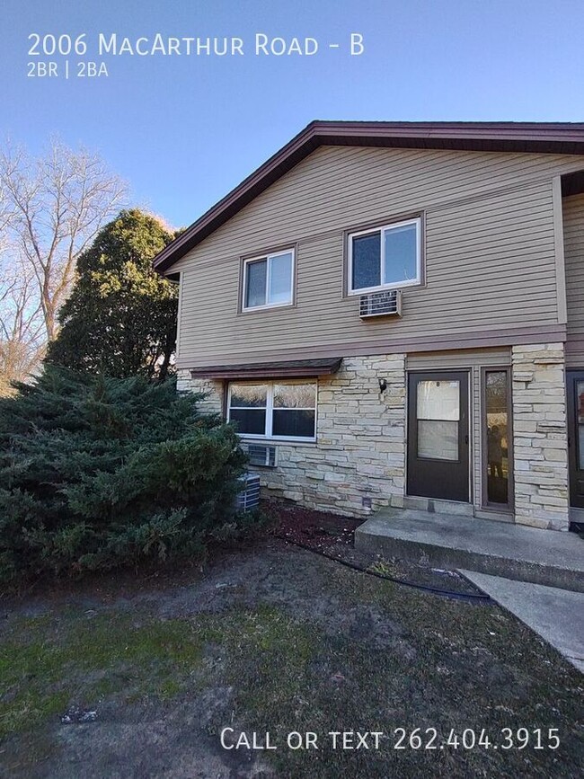 Two Bedroom Bath and 1/2 Apartment Home - Two Bedroom Bath and 1/2 Apartment Home Unit B