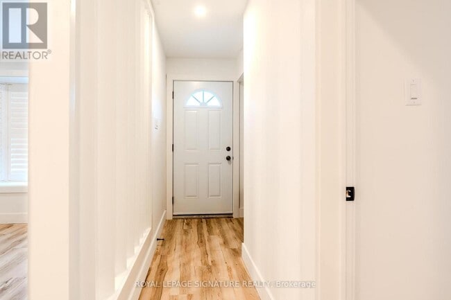 Photo - 41 Windsor Dr