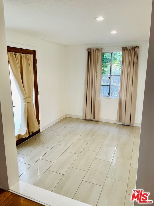 Photo - 5803 Irvine Ave